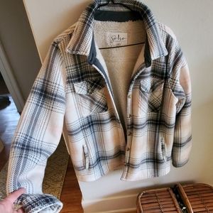 Fleece Button up
